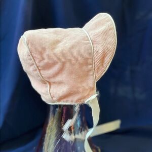Infants Vintage Pink Bonnet, size small